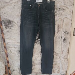 Men's Dark S47 Regular taper jeans are fWash Black Jeans - Classic Straight Fit